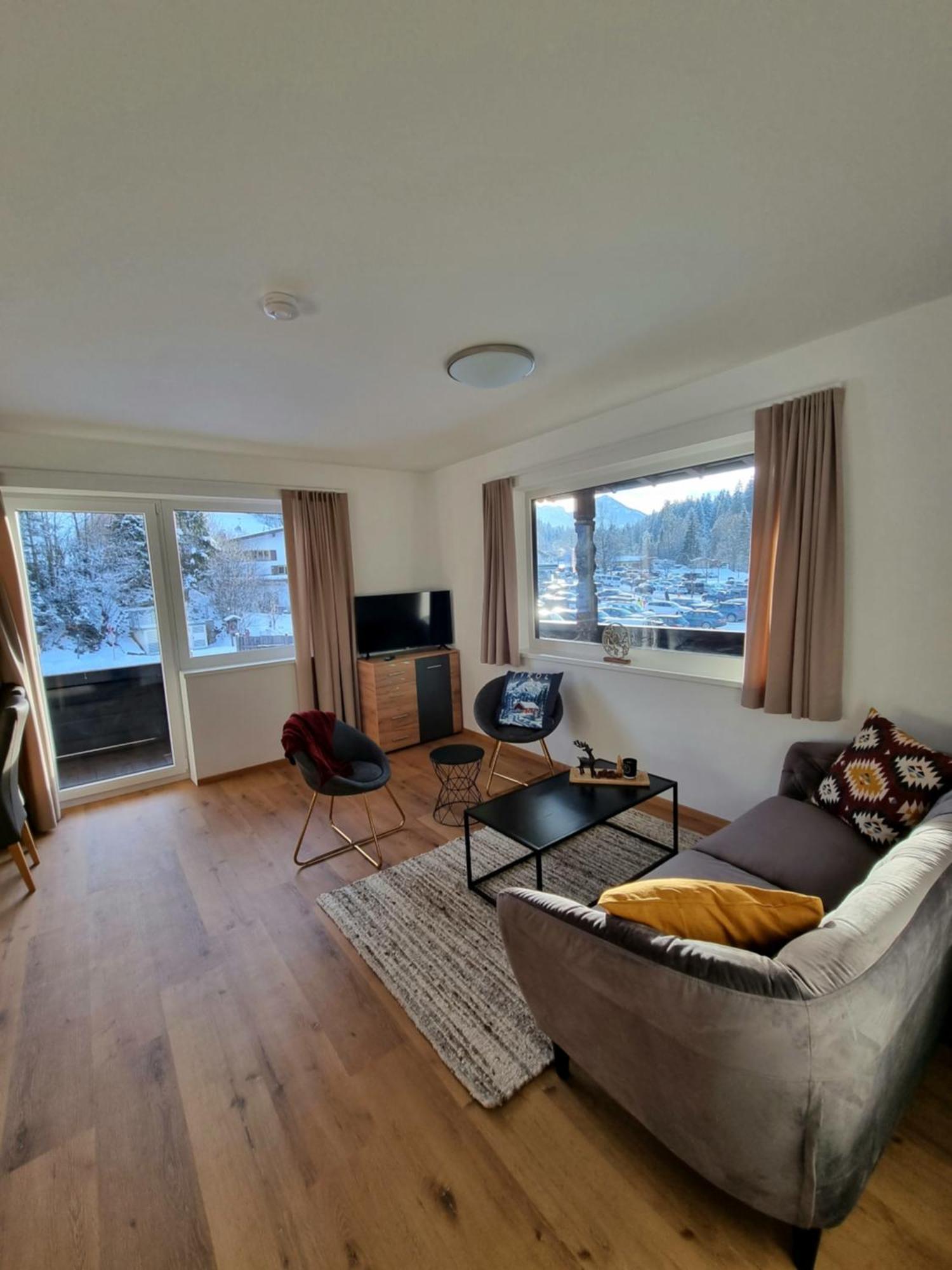 Ferienwohnung Kurz Kossen Bagian luar foto